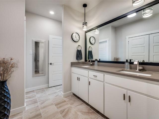 Townhouse for sale in Denton, Texas
