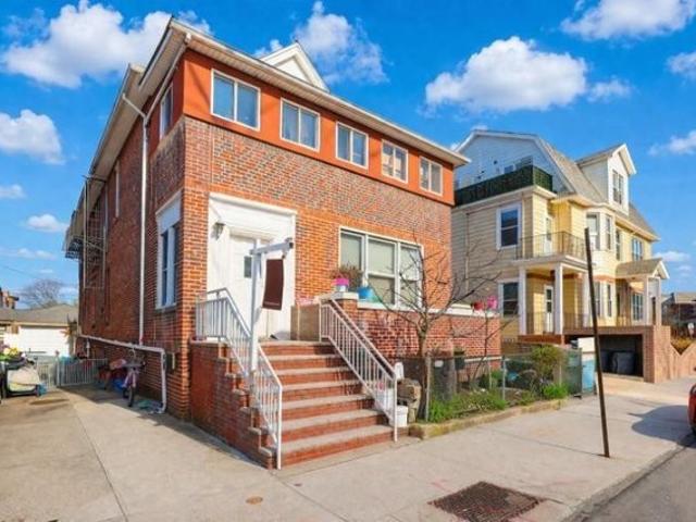 House for sale in Arverne, New York