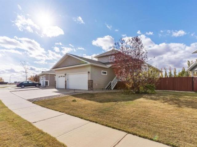 House for sale in Camrose, Alberta