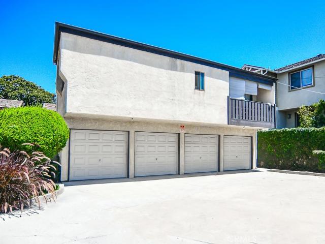House for sale in Los Alamitos, California