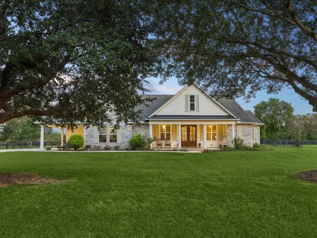 House for sale in Sealy, Texas