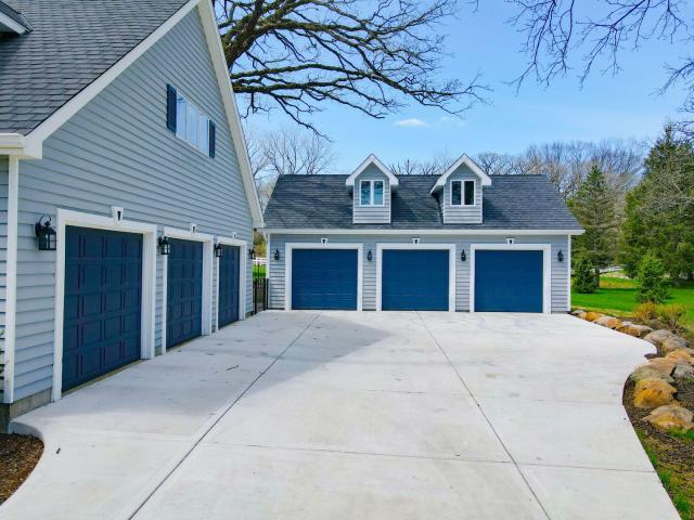 House for sale in Wadsworth, Lake County