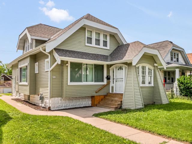 House for sale in Milwaukee, Wisconsin