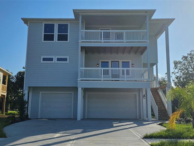 House for sale in Dickinson, Texas