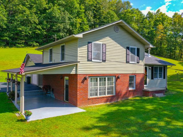House for sale in Tyner, Kentucky