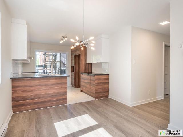 Apartment for rent in Saint-Hubert, Longueuil