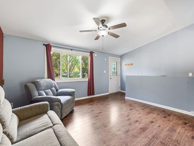 House for sale in Mchenry, Illinois