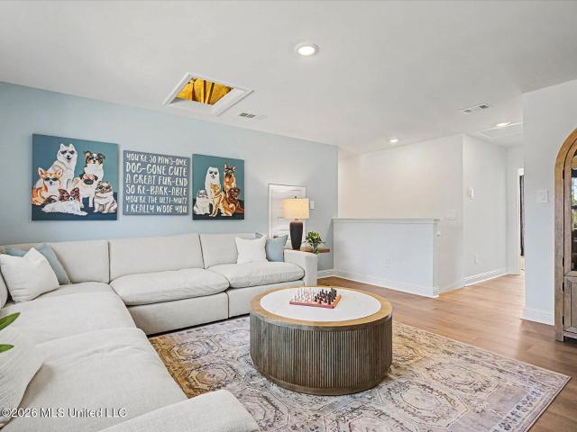 House for sale in Ocean Springs, Mississippi