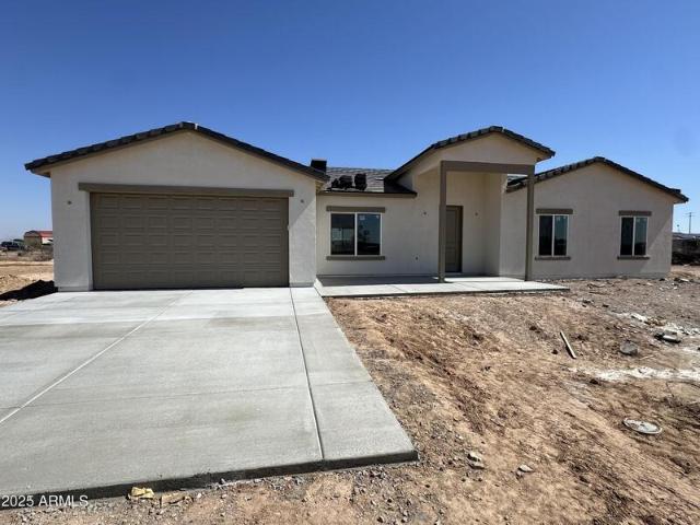 House for sale in Tonopah House for sale in Tonopah