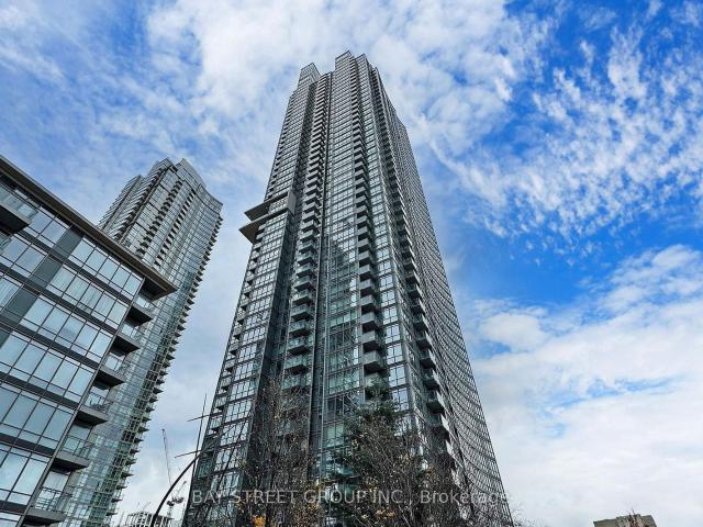 Condo for sale in Toronto, Golden Horseshoe