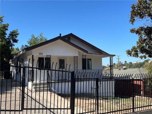 House for sale in Canoga Park, California