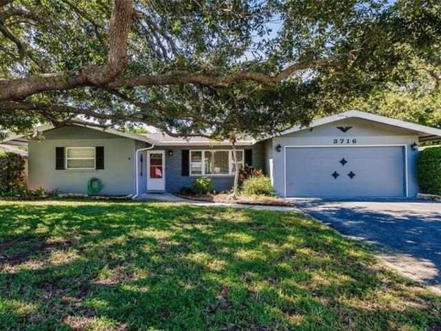 House for sale in Sarasota, Florida