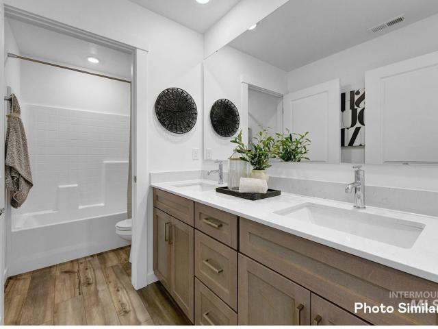 House for sale in Caldwell, Canyon County