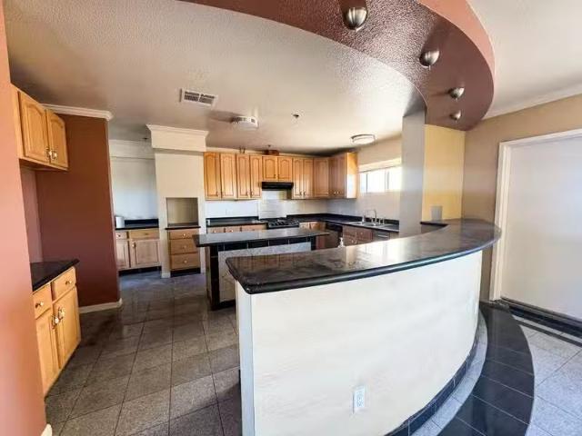 Condo for rent in Fremont