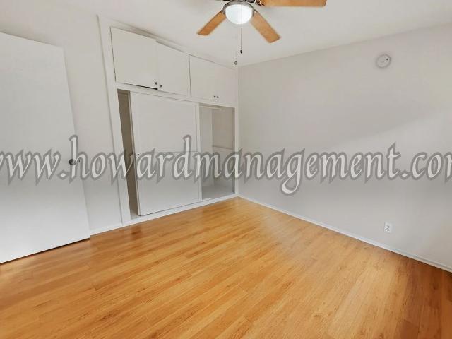 Apartment for rent in Canoga Park, California