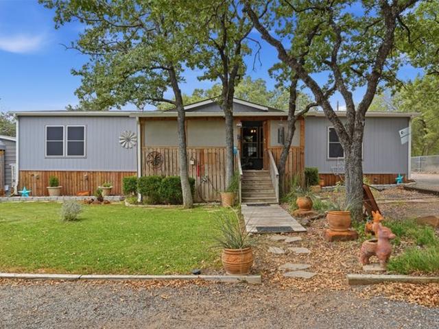House for sale in Johnson, Texas