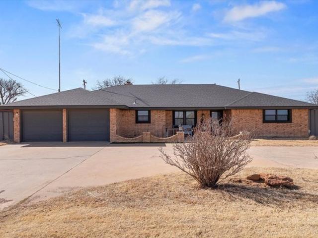 House for sale in Sundown, Texas