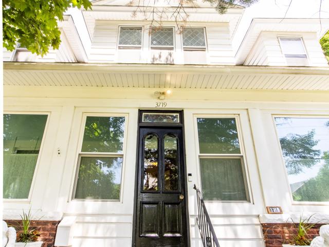 House for sale in Des Moines, Iowa