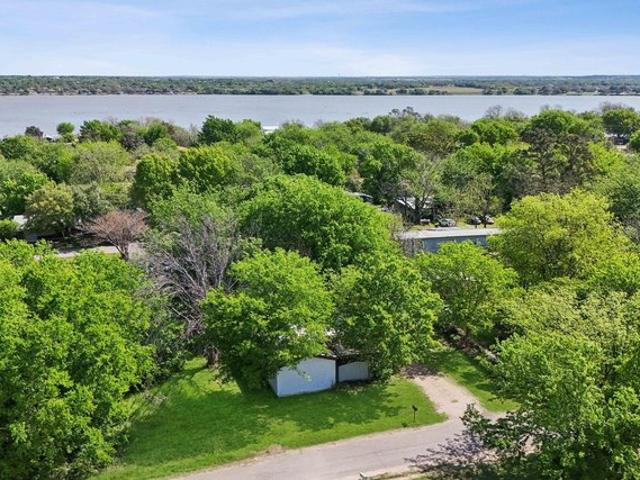 House for sale in Hood, Texas