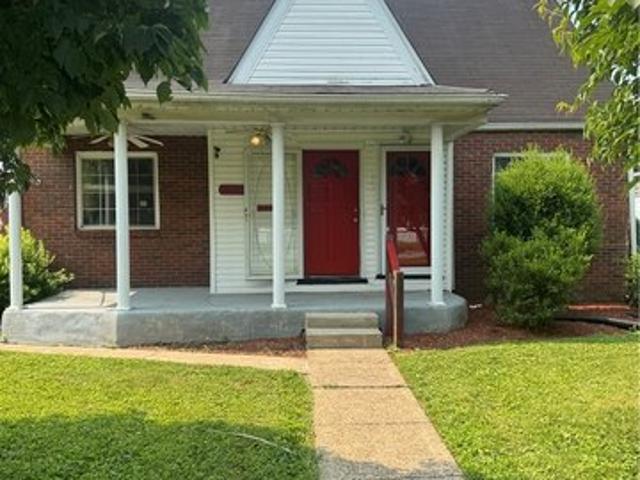 House for sale in Charleston, West Virginia