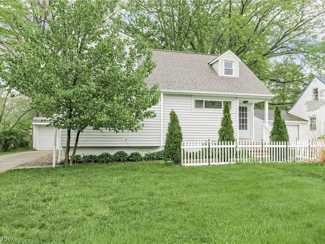 House for sale in North Olmsted, Ohio