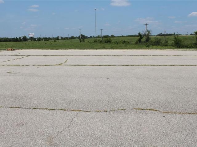 Commercial for sale in Kansas