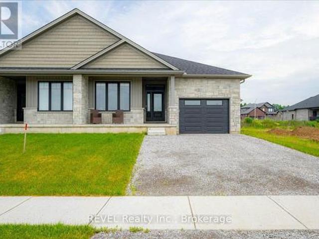 House for rent in Delhi, Ontario