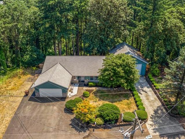 House for sale in Saint Helens, Columbia County