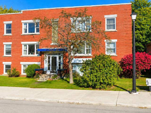 Apartment for rent in Mulhurst Bay, Ontario