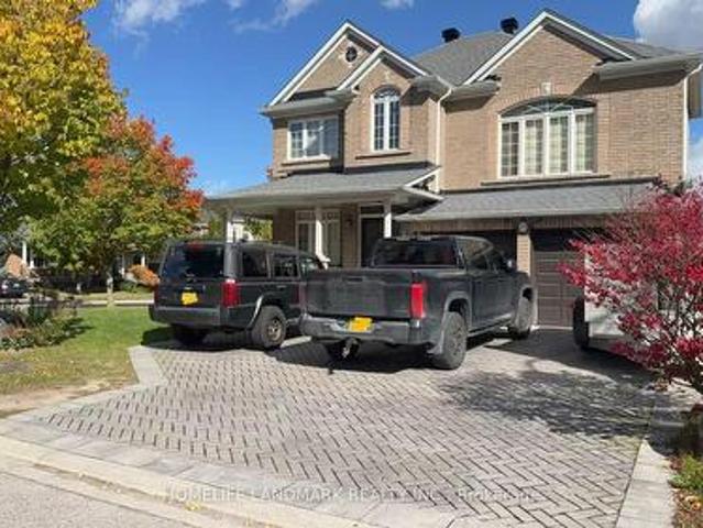 House for sale in Newmarket, Golden Horseshoe