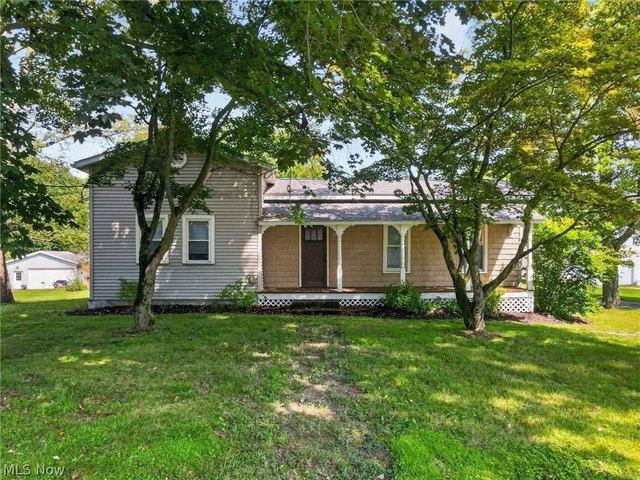House for sale in Jefferson, Ohio