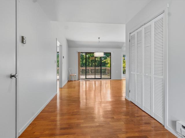 Condo for sale in Amawalk, New York