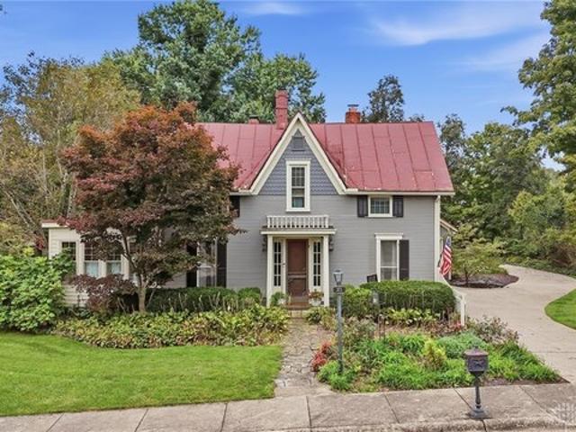 House for sale in Waynesville, Warren County