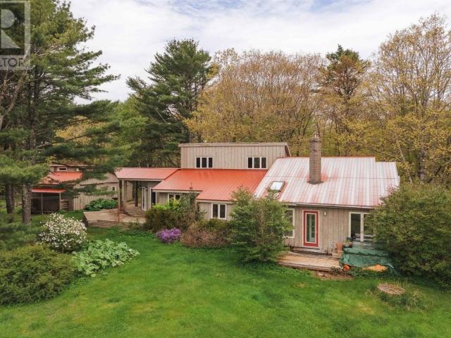 House for sale in Chester Basin, Nova Scotia