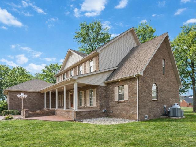 House for sale in Jamestown, Kentucky