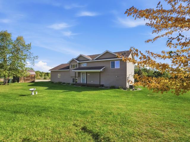 House for sale in Darwin, Meeker County