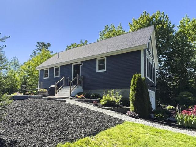 House for sale in Waldoboro, Maine