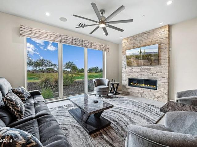 Townhouse for sale in Scottsdale, Arizona