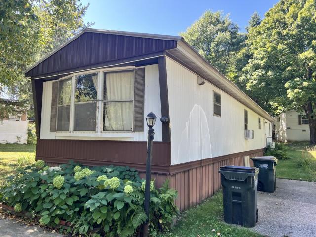 House for sale in Woodlawn Mobile Home Court, Garfield