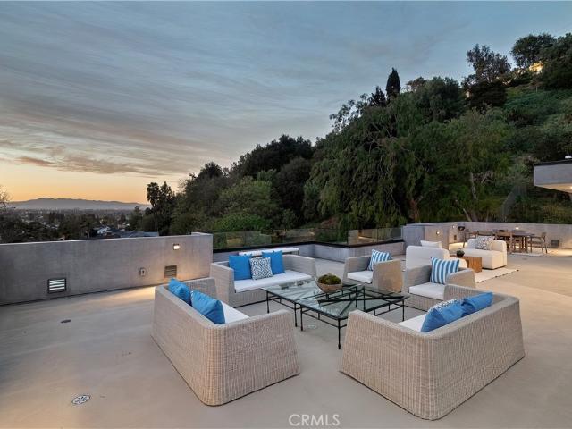 Property for sale in Studio City Neighborhood Council District, Canoga Park
