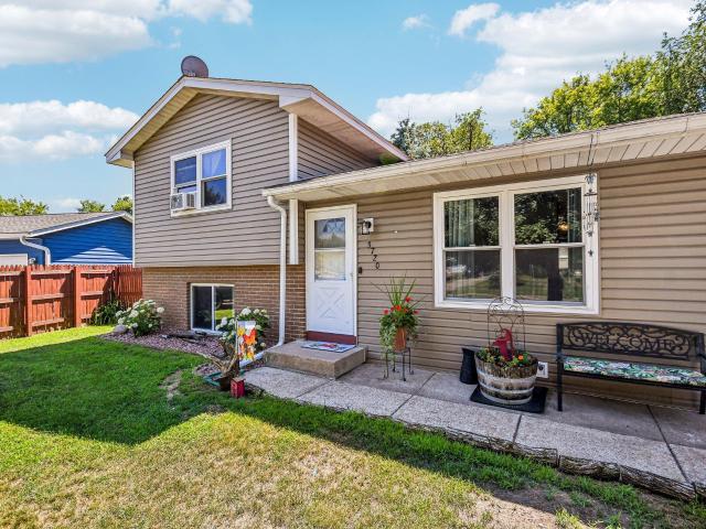 House for sale in Saint Francis, Minnesota