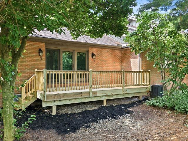 Condo for sale in Paulson Place, Canfield