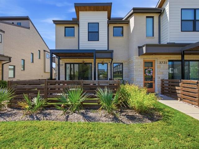 Townhouse for sale in Prosper, Texas