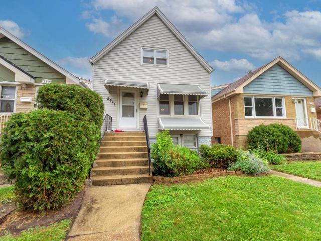 House for sale in Cicero, Cook County