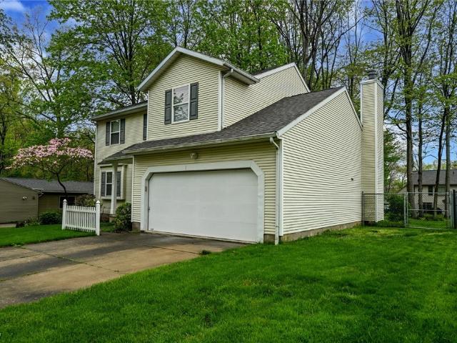 House for sale in Summit, Ohio