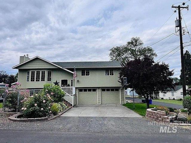 House for sale in Lewiston, Idaho