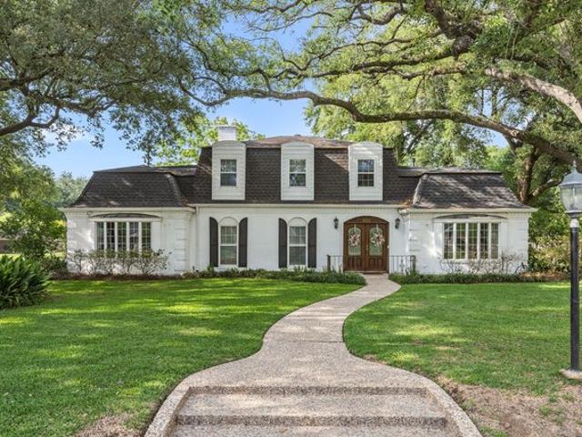 House for sale in Brookshire, Texas