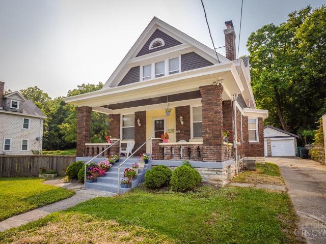House for sale in Avondale, Roselawn