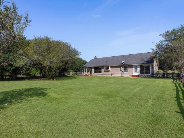 House for sale in Chappell Hill, Texas