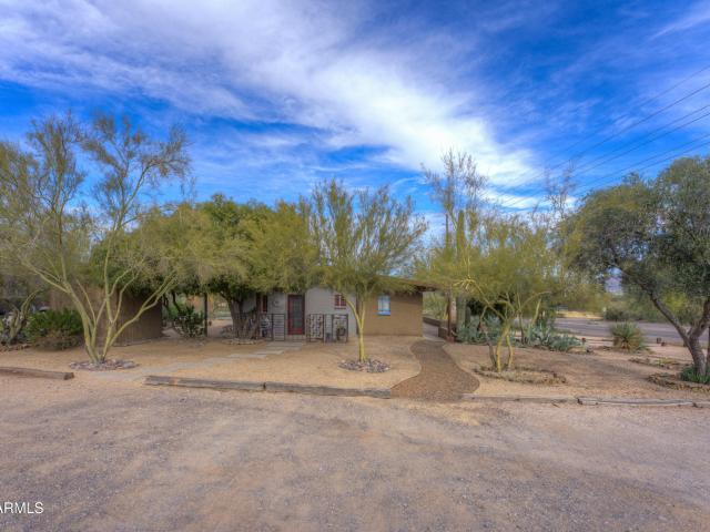 Commercial for sale in Cave Creek, Arizona